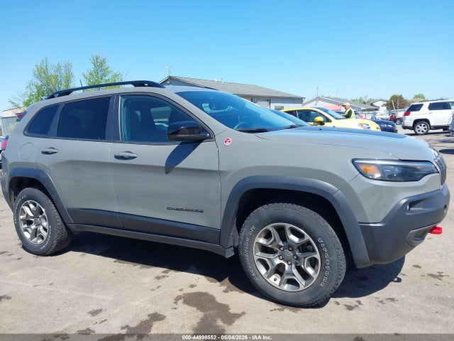 Jeep Cherokee Trailhawk 4x4