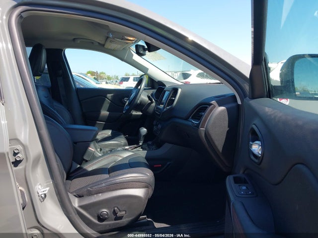 Jeep Cherokee Trailhawk 4x4
