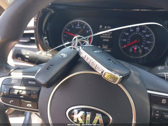 Kia K5 Lxs