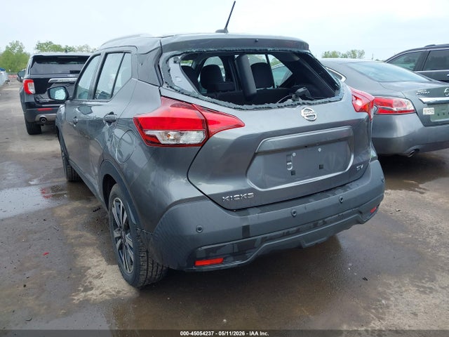Nissan Kicks Sv Xtronic Cvt