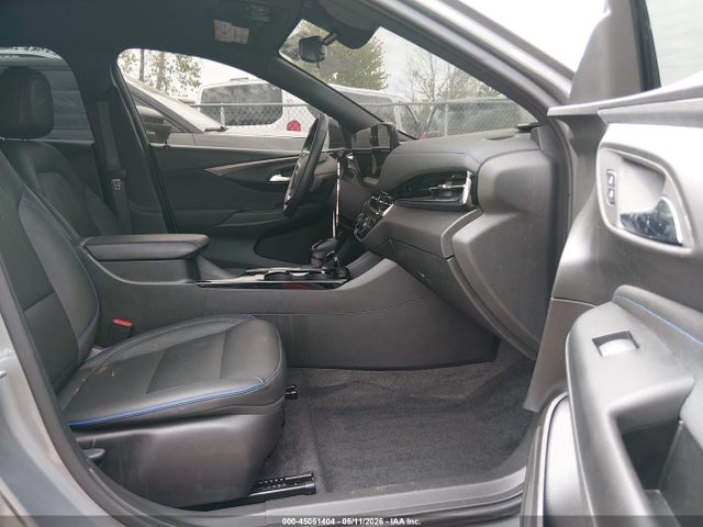 Buick Envista Sport Touring Fwd