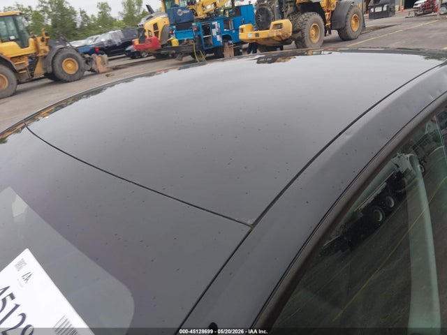 Tesla Model Y Long Range Dual Motor All-wheel Drive