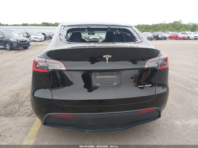 Tesla Model Y Long Range Dual Motor All-wheel Drive