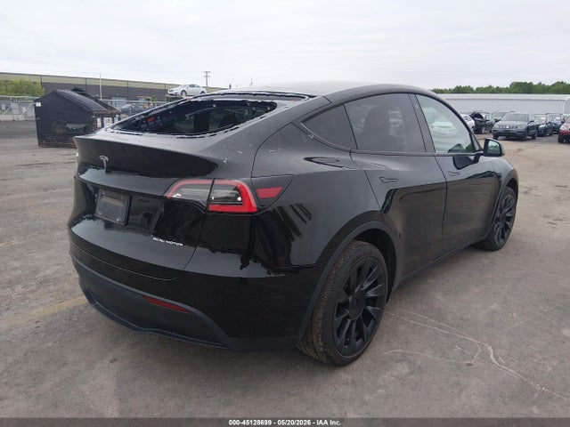 Tesla Model Y Long Range Dual Motor All-wheel Drive