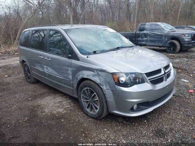 Salvage Dodge Grand Caravan Image