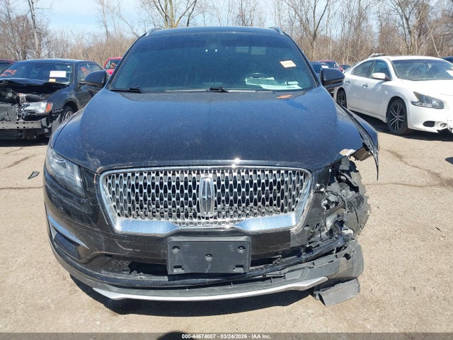 Lincoln MKC Select