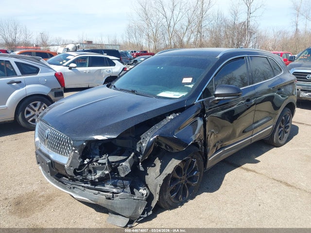 Lincoln MKC Select
