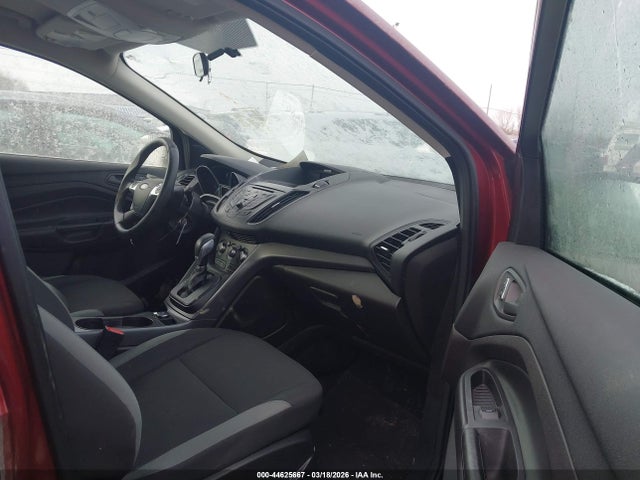 Ford Escape S