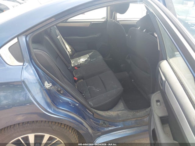 Subaru Legacy 2.5i