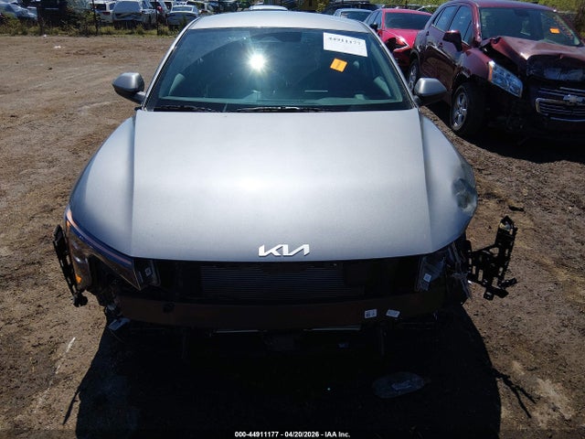 Kia K4 Lxs