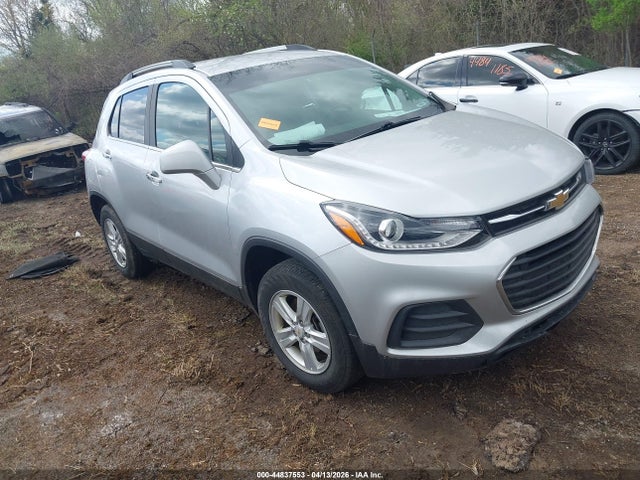 Salvage Chevrolet Trax Image