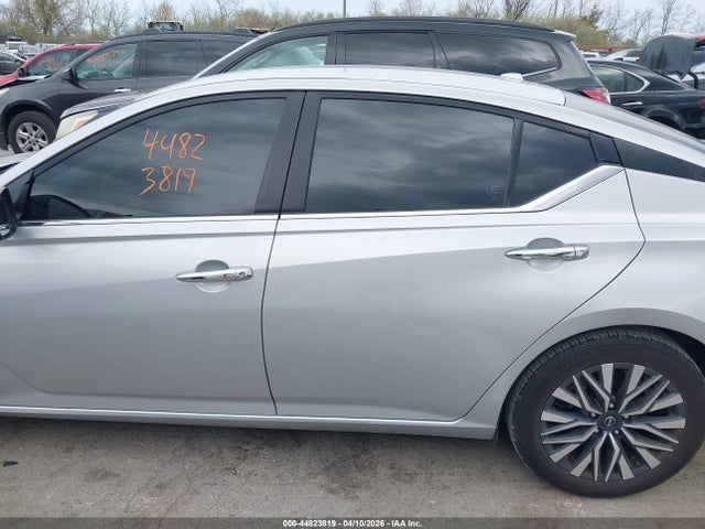 Nissan Altima Sv Fwd