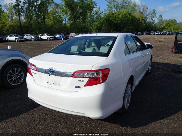 Toyota Camry Xle
