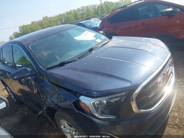 Salvage GMC Terrain Image