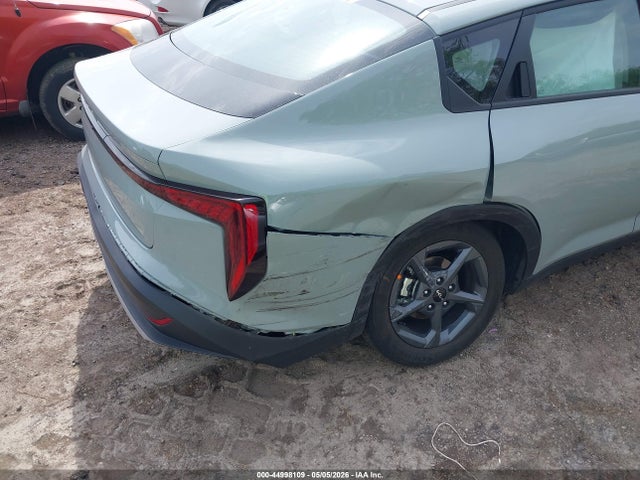 Kia K4 Lxs
