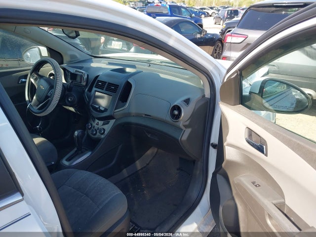 Chevrolet Sonic Lt Auto