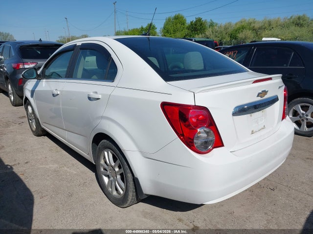 Chevrolet Sonic Lt Auto