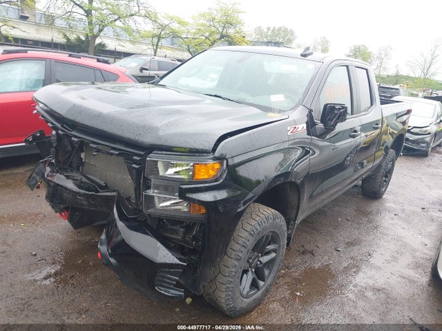 Chevrolet Silverado 1500 4wd  Standard Bed Custom Trail Boss