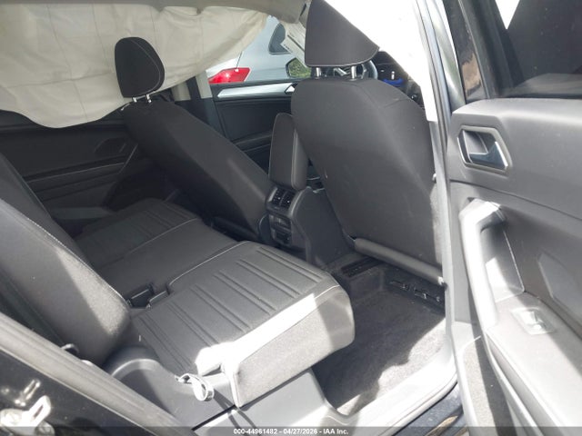 Volkswagen Tiguan 2.0t S