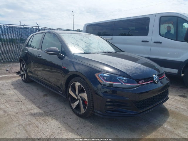 Salvage Volkswagen Golf Image