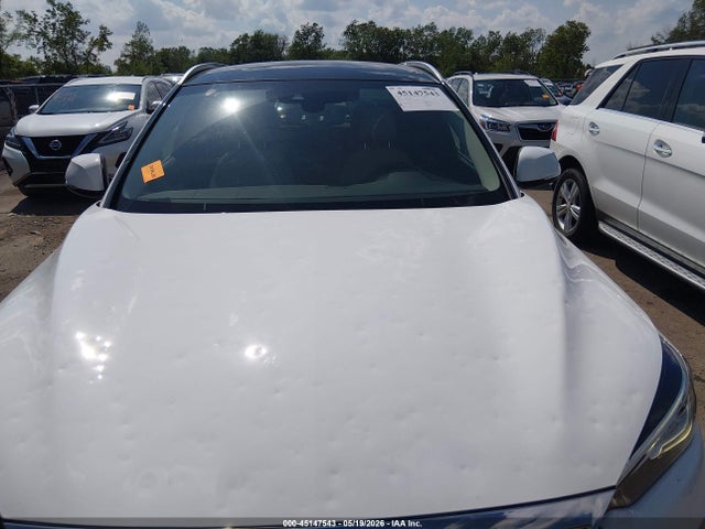 INFINITI Qx Luxe Awd