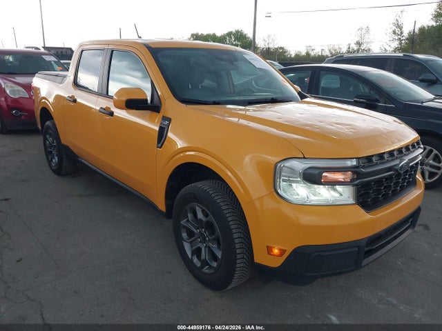 Salvage Ford Maverick Image