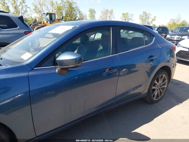 Mazda Mazda3 Touring
