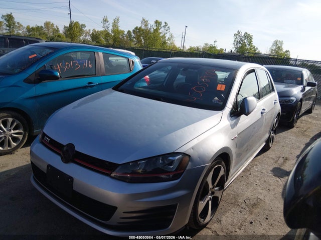 Volkswagen Golf 2.0t Se 4-door