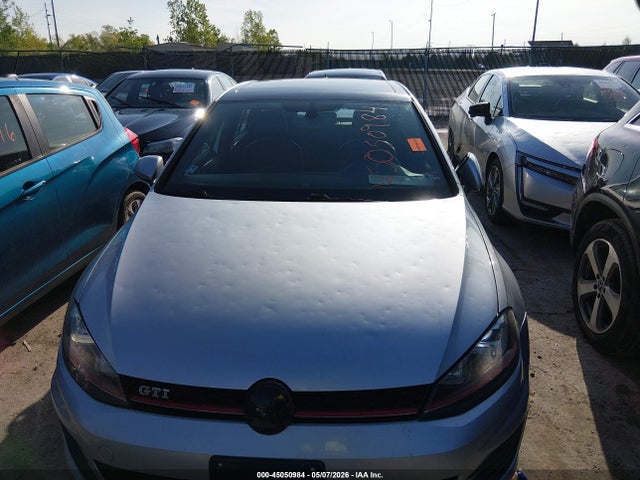 Volkswagen Golf 2.0t Se 4-door