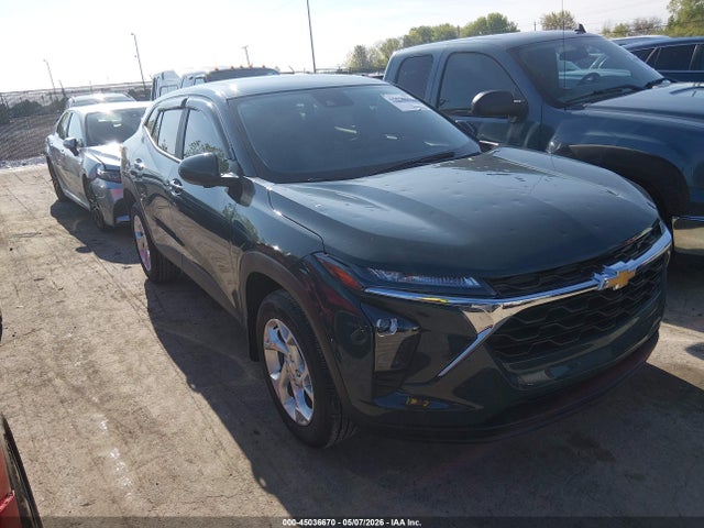 Salvage Chevrolet Trax Image