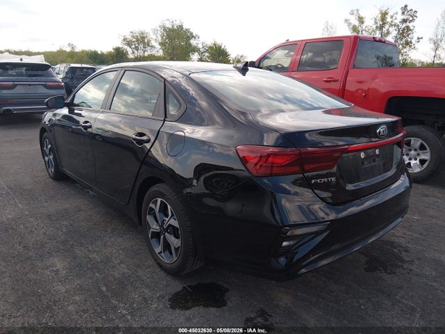 Kia Forte Lxs