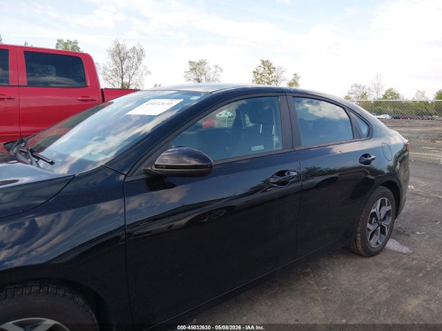 Kia Forte Lxs