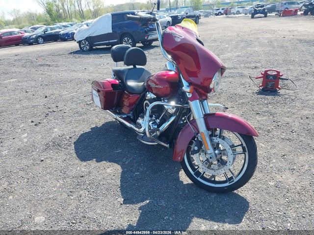 Salvage Harley-Davidson Flhxs Image