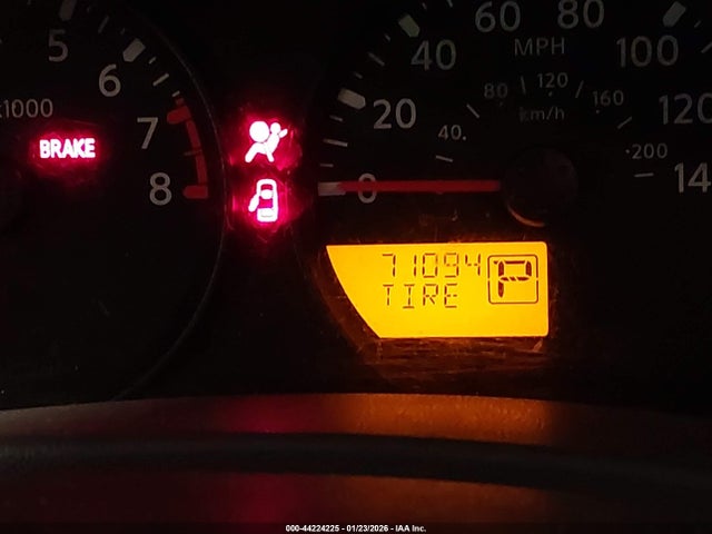 Nissan Frontier Sv 4x4