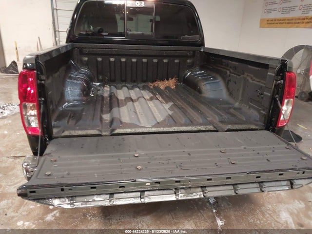 Nissan Frontier Sv 4x4