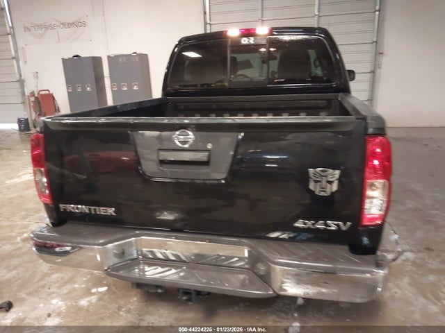 Nissan Frontier Sv 4x4