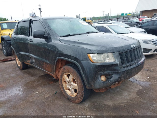 Salvage Jeep Grand Cherokee Image