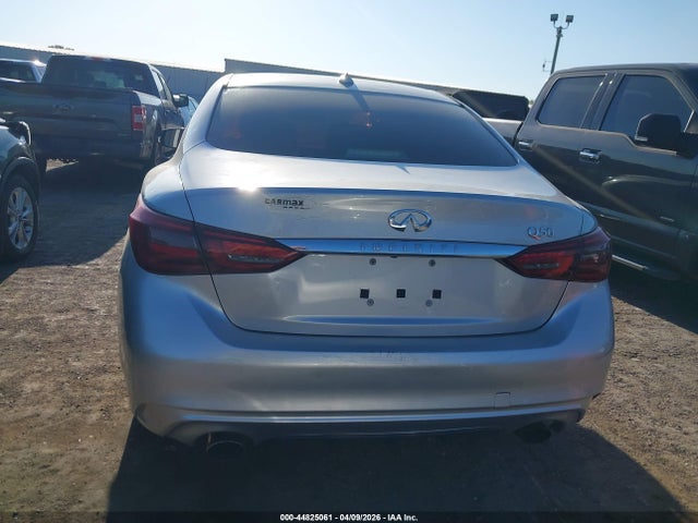 INFINITI Q50 3.0t Luxe