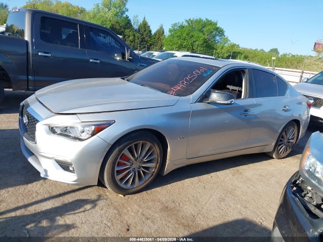INFINITI Q50 3.0t Luxe
