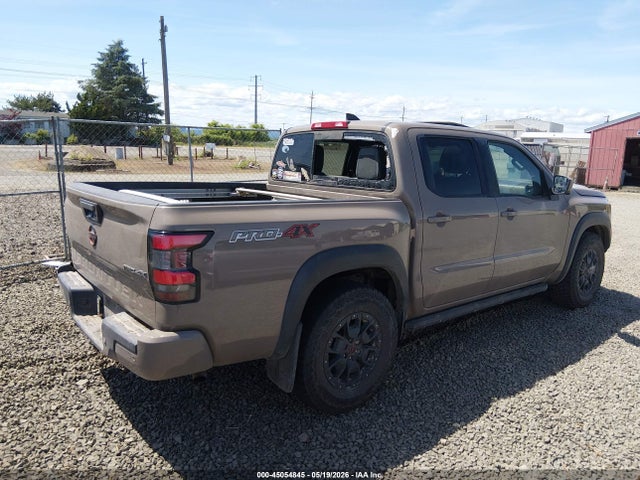 Nissan Frontier Pro-4x 4x4