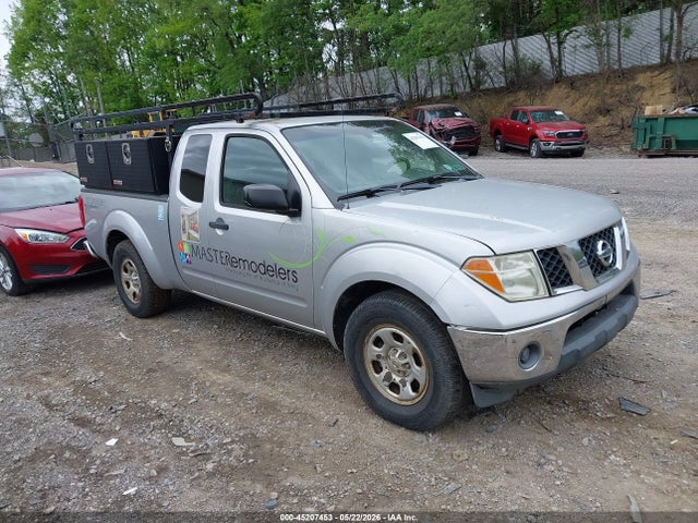Salvage Nissan Frontier Image