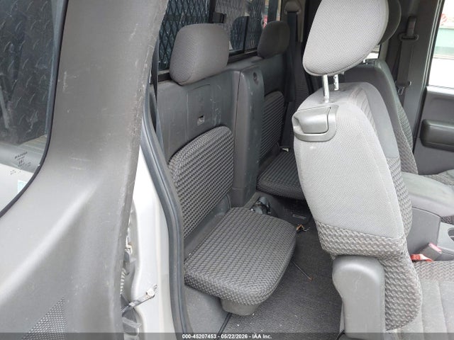Nissan Frontier Se