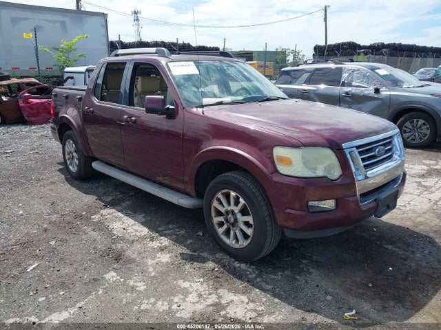 Salvage Ford Explorer Image
