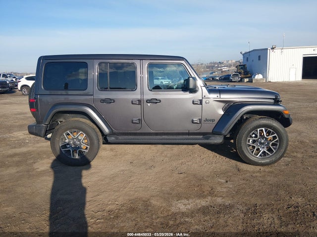 Jeep Wrangler Sahara 4x4