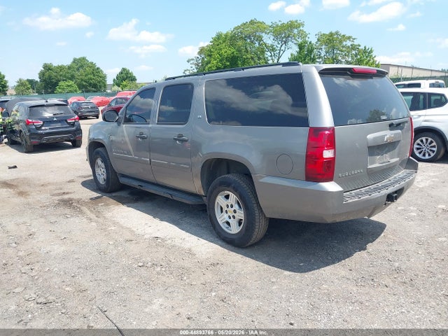 Chevrolet Suburban 1500 Ls