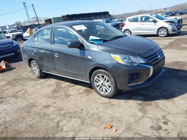 Salvage Mitsubishi Mirage Image