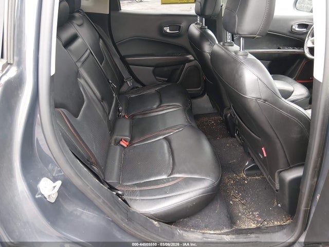Jeep Compass Trailhawk 4x4