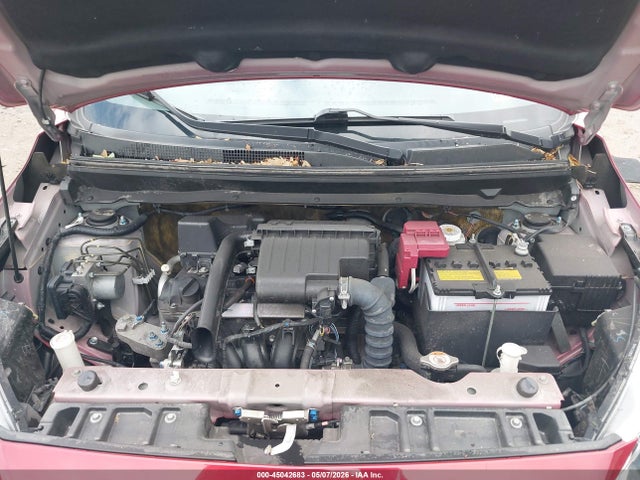 Mitsubishi Mirage Es