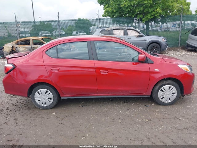 Mitsubishi Mirage Es