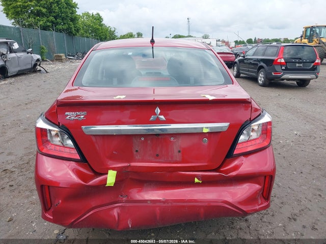 Mitsubishi Mirage Es